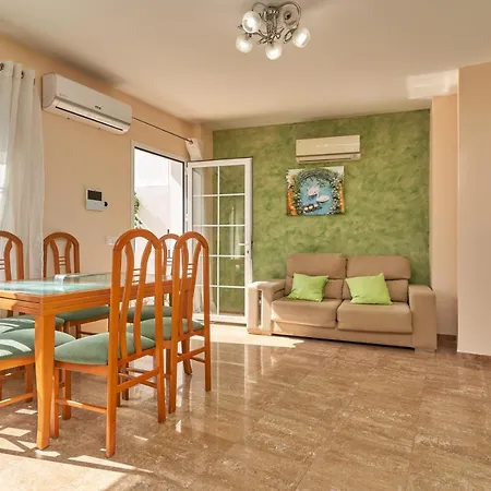Vivienda Con Piscina Apartment Nerja Exterior photo