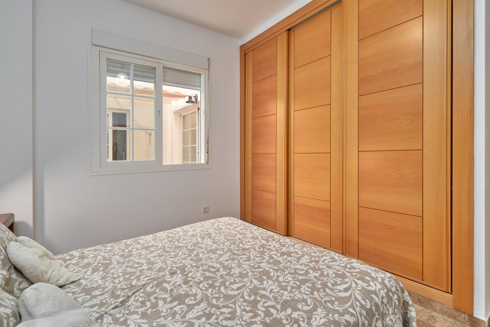 Vivienda Con Piscina * Nerja